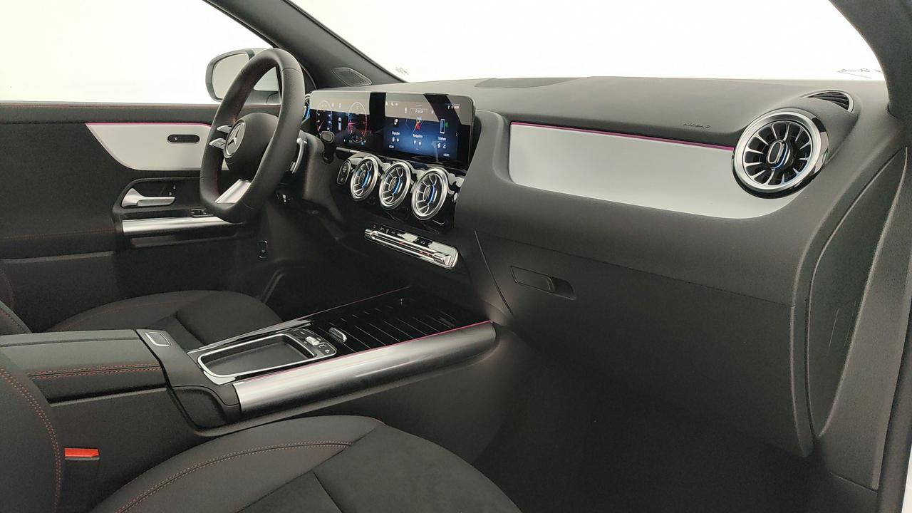 Mercedes-Benz GLA 200 d automatic