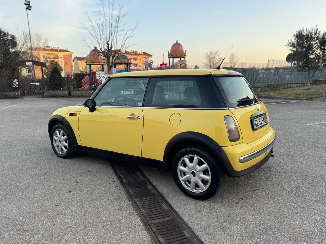 Mini 1.6 16V One de luxe