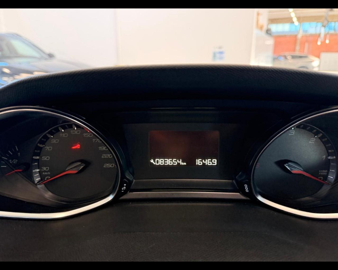 PEUGEOT 308 2ª serie - 308 BlueHDi 100 S&S Business