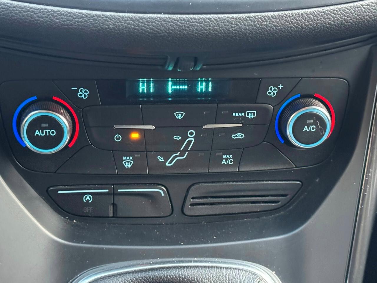 FORD C-MAX 1.5 TDCI 120 CV. TITANIUM E6 NAVI+CERCHI