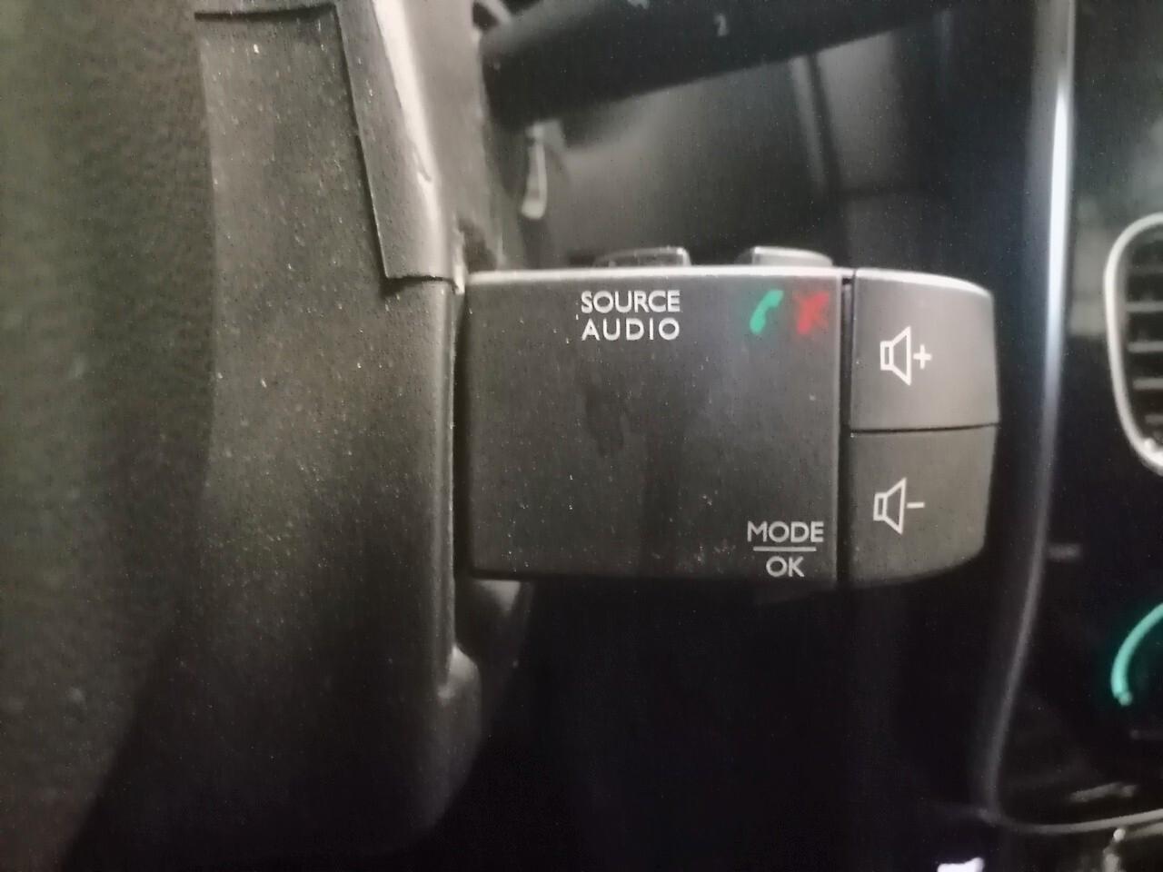 Renault Clio dCi 8V 75 CV Start&Stop 5 porte Energy Duel