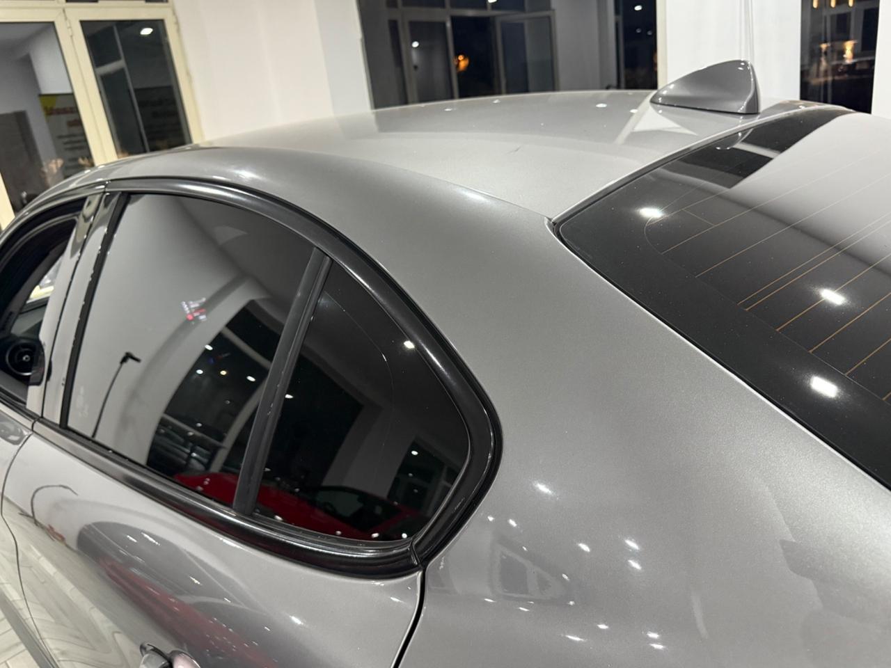 Alfa Romeo Giulia 2.2TurboD210CV Q4 VELOCE IPERFULL2018