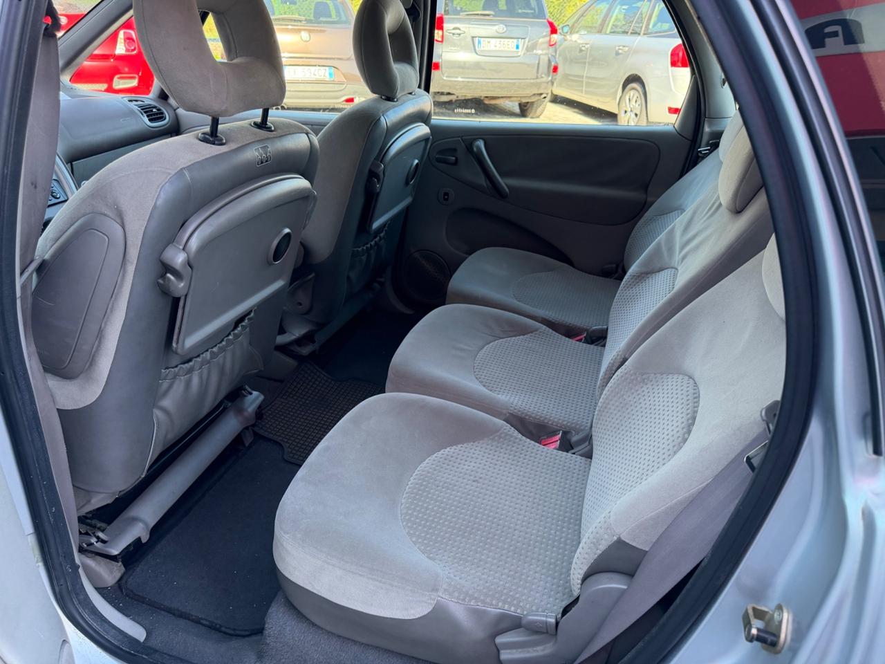 Citroen Xsara Picasso 2.0 HDi - NEOPATENTATI