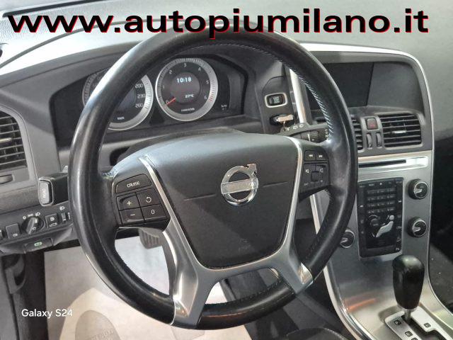 VOLVO XC60 D4 AWD Geartronic Kinetic