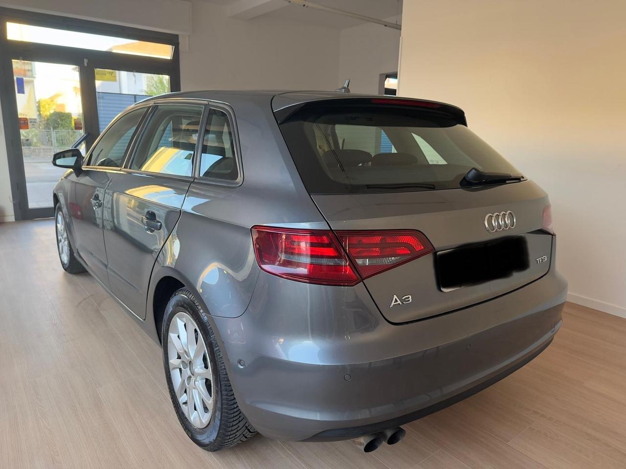 Audi A3 SPB 1.4 TFSI S tronic g-tron Attraction