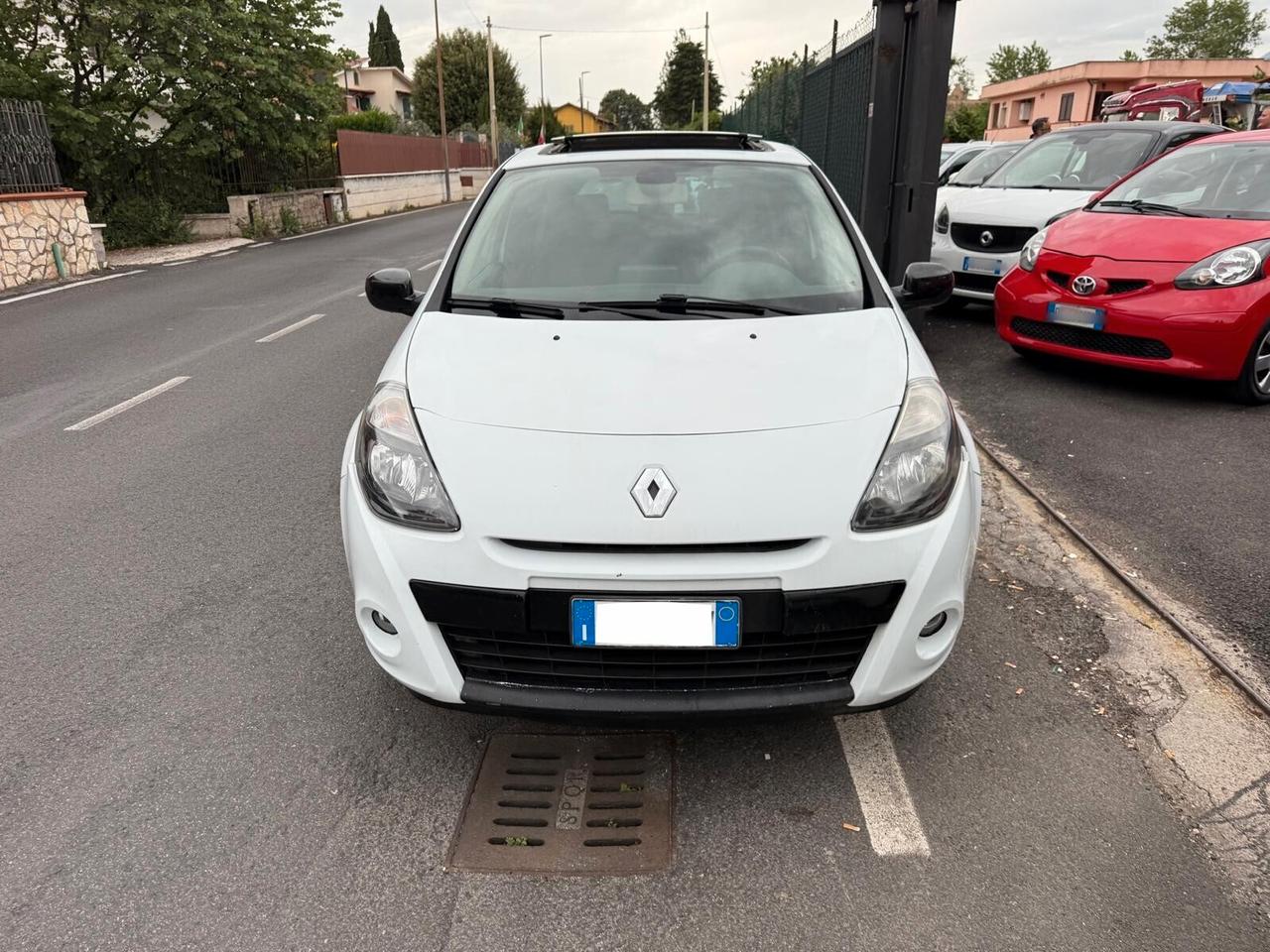 Renault Clio 1.2 16V 3 porte - Tetto - Full opt - Superprezzo
