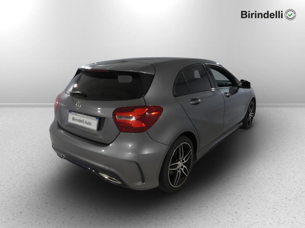 Mercedes-Benz Classe A (W176) - A 200 d Automatic Premium