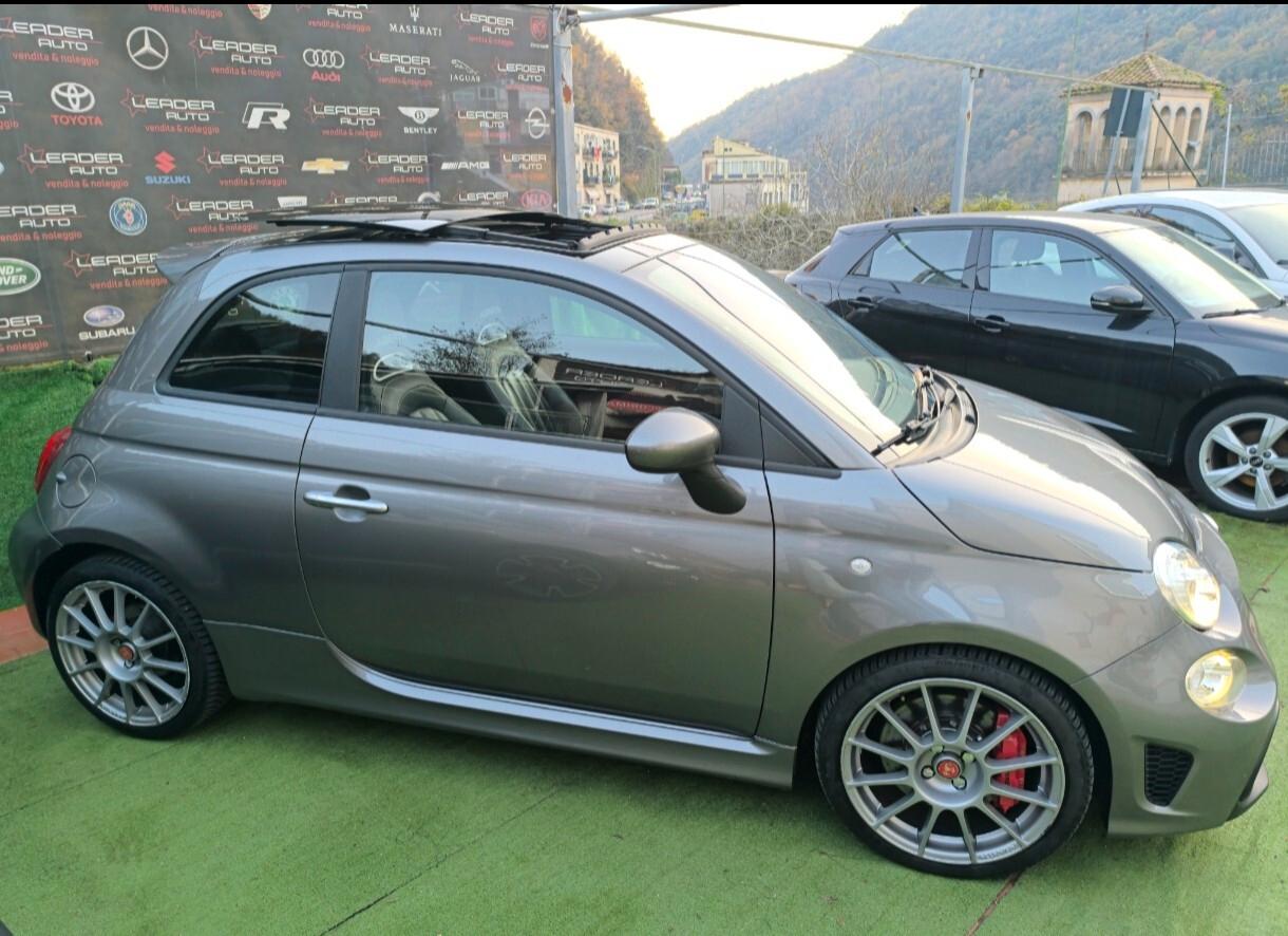Abarth 595 1.4 T-Jet 165 CV Turismo con Kit EsseEsse