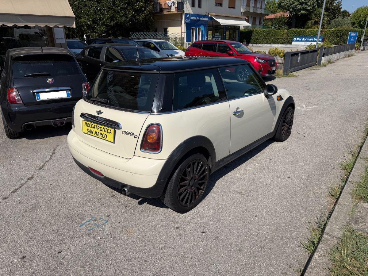 MINI - Mini - 1.6 16V Cooper D