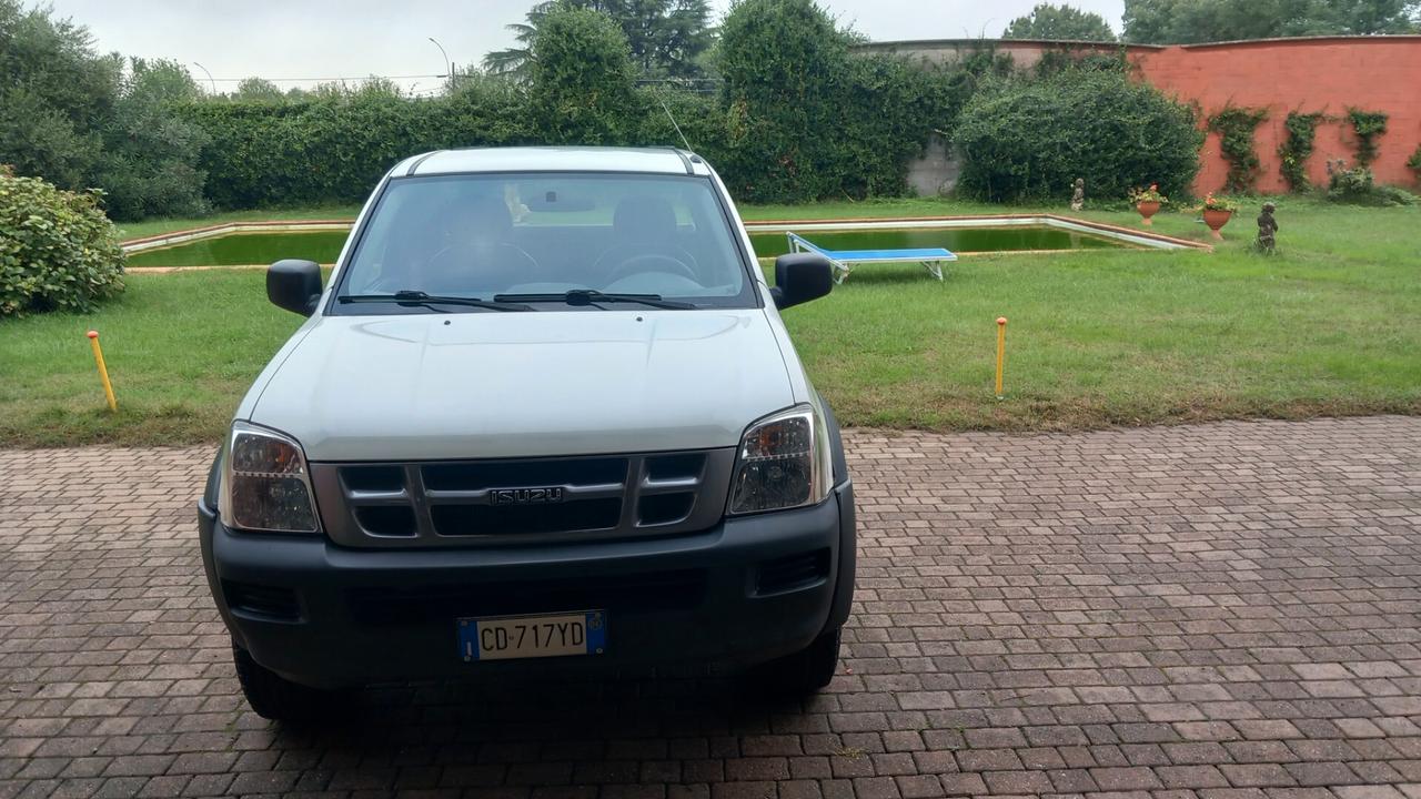 Isuzu D-Max 2.5 TD 4 posti ottimo stato