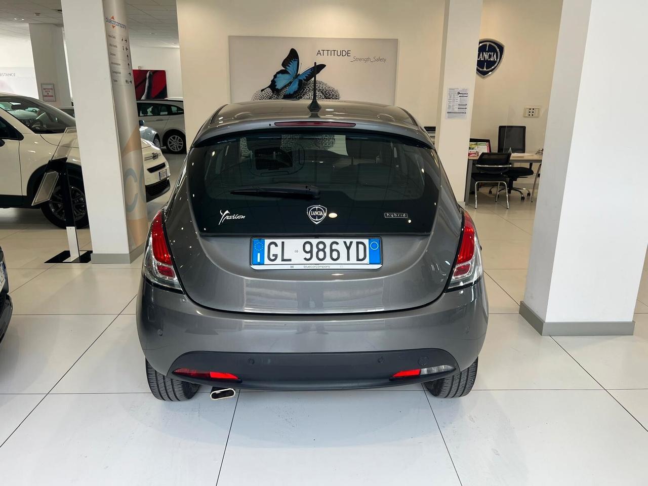 Lancia Ypsilon 1.0 FireFly 5 porte S&S Hybrid Gold