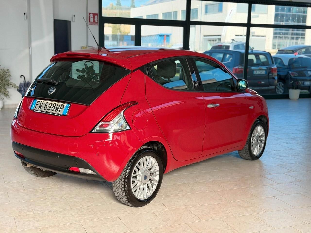 Lancia Ypsilon 1.3 MJT 16V 95 CV 5 porte S&S Platinum