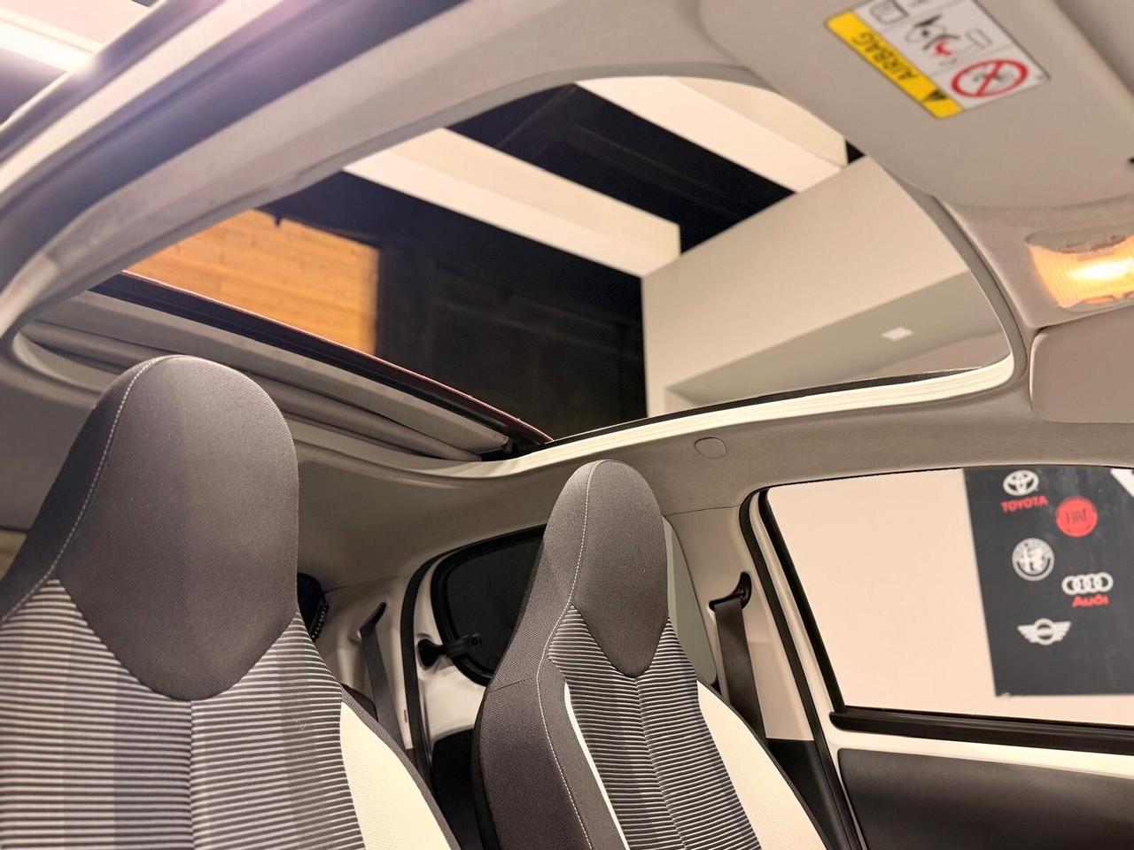 Peugeot 108 PureTech 82 5 porte Allure TOP!