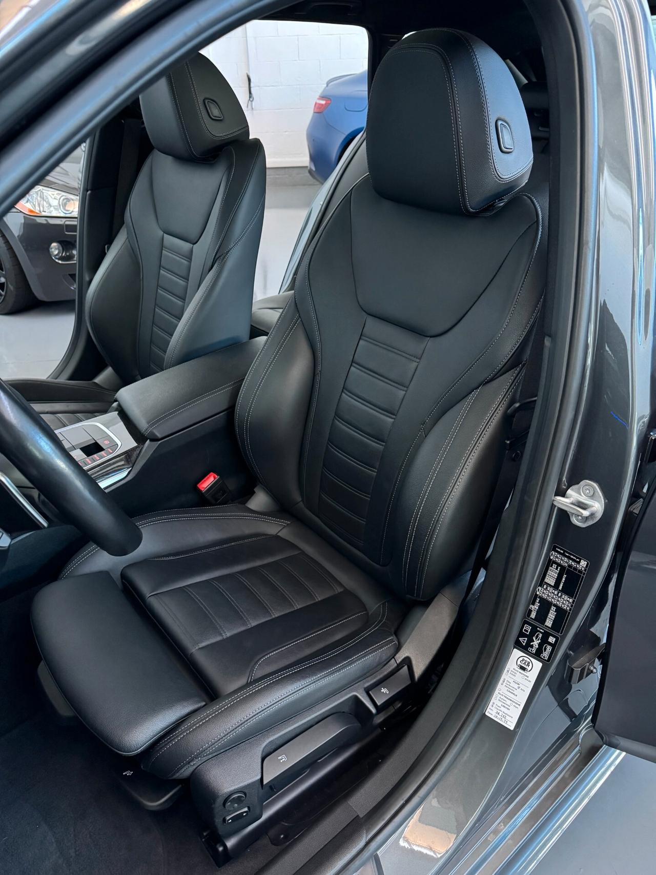 BMW 330 M-Sport Xdrive 3.0cc 286cv Tetto apribile Finanziabile