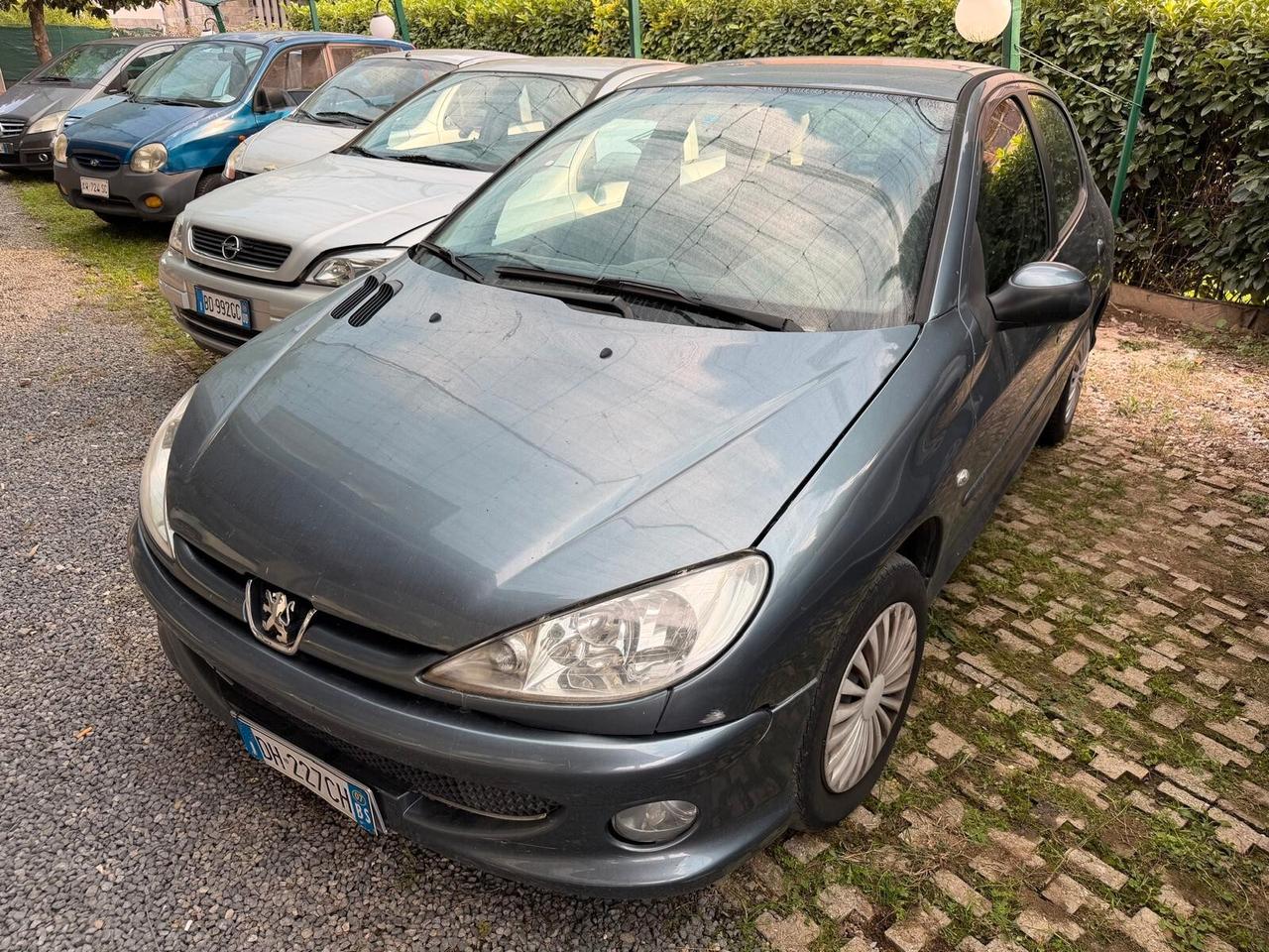 Peugeot 206 1.4 5p. Enfant Terrible NEOPATENTATI