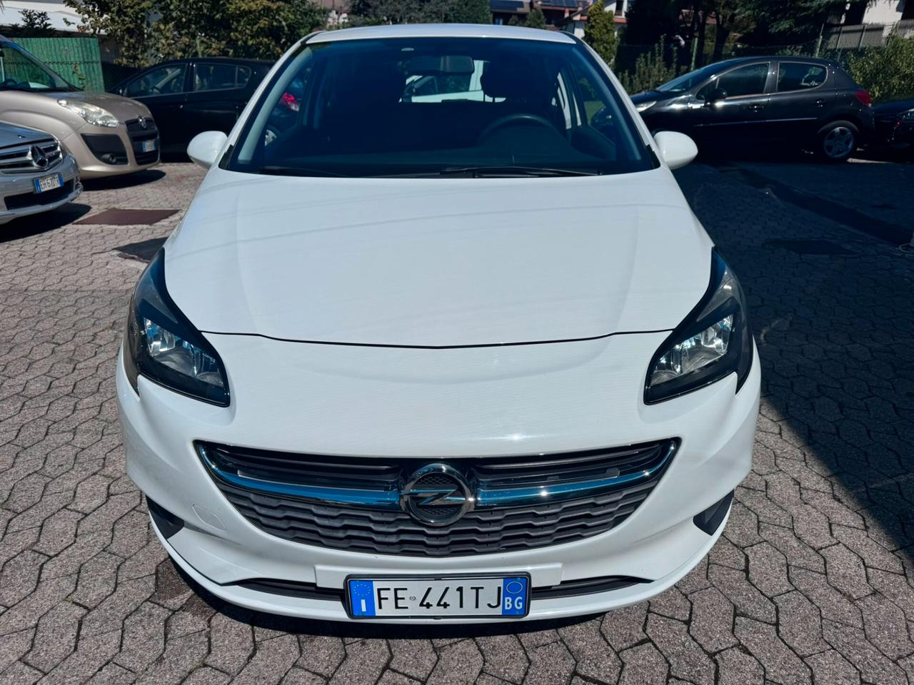 Opel Corsa 1.2 Coupé n-Joy