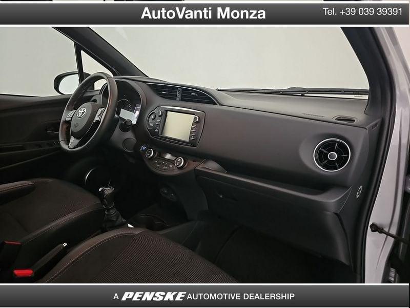 Toyota Yaris Yaris 1.5 5 porte Lounge