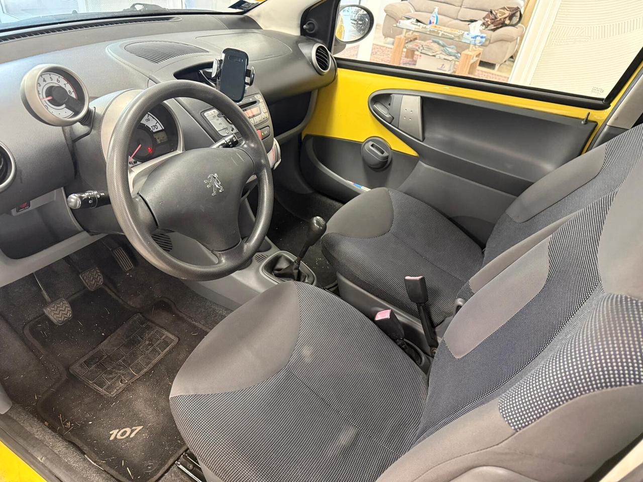 Peugeot 107 1.0 68CV 3p. Sweet Years