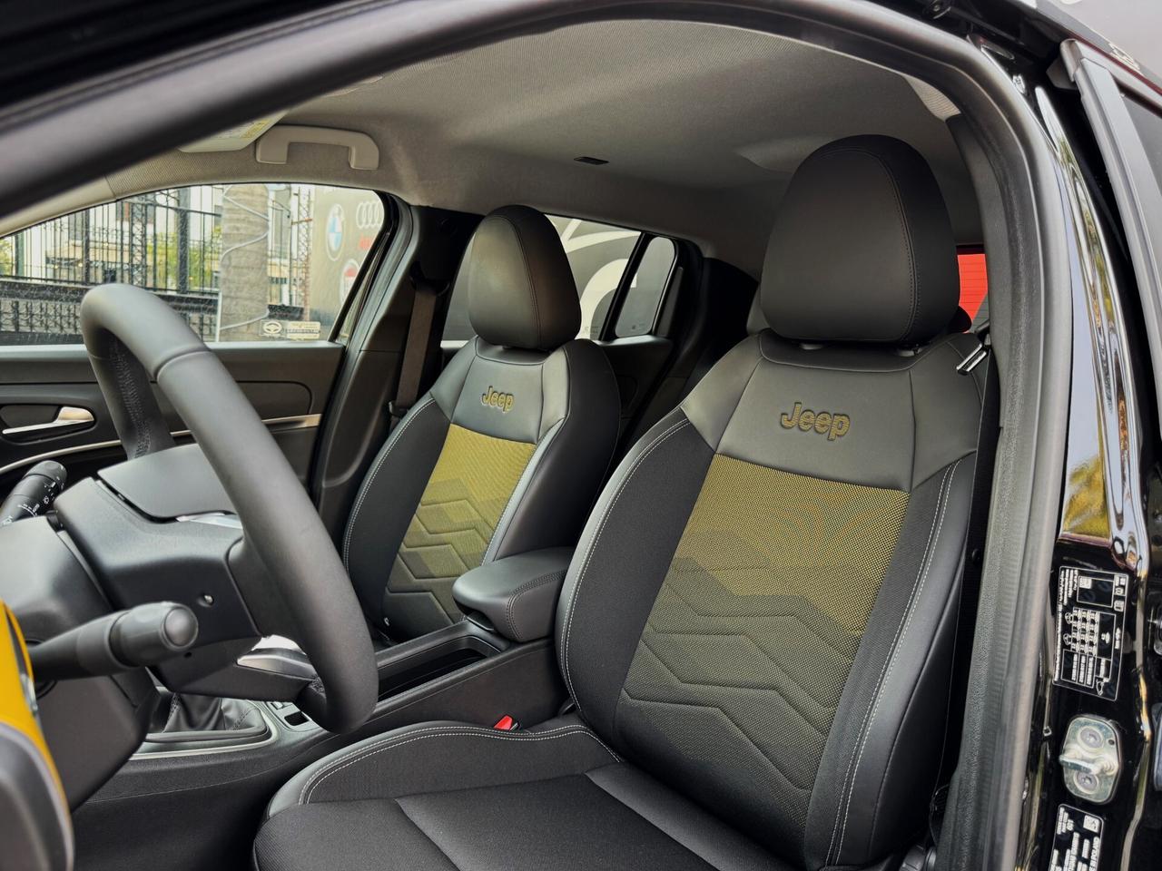 Jeep Avenger 1.2 Turbo Summit FWD 100CV FULL LED