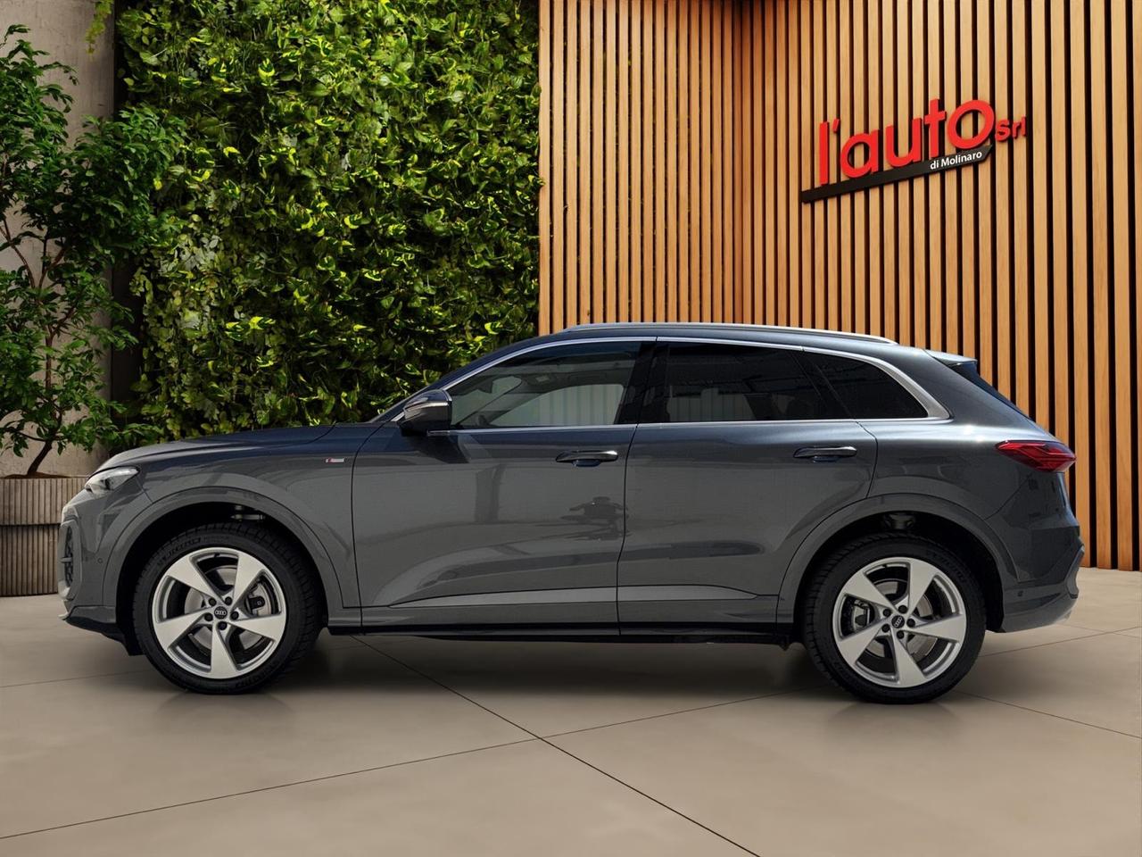 Audi Q5 TDI 204cv mHEV+ S tronic quattro SLINE BELLISSIMA