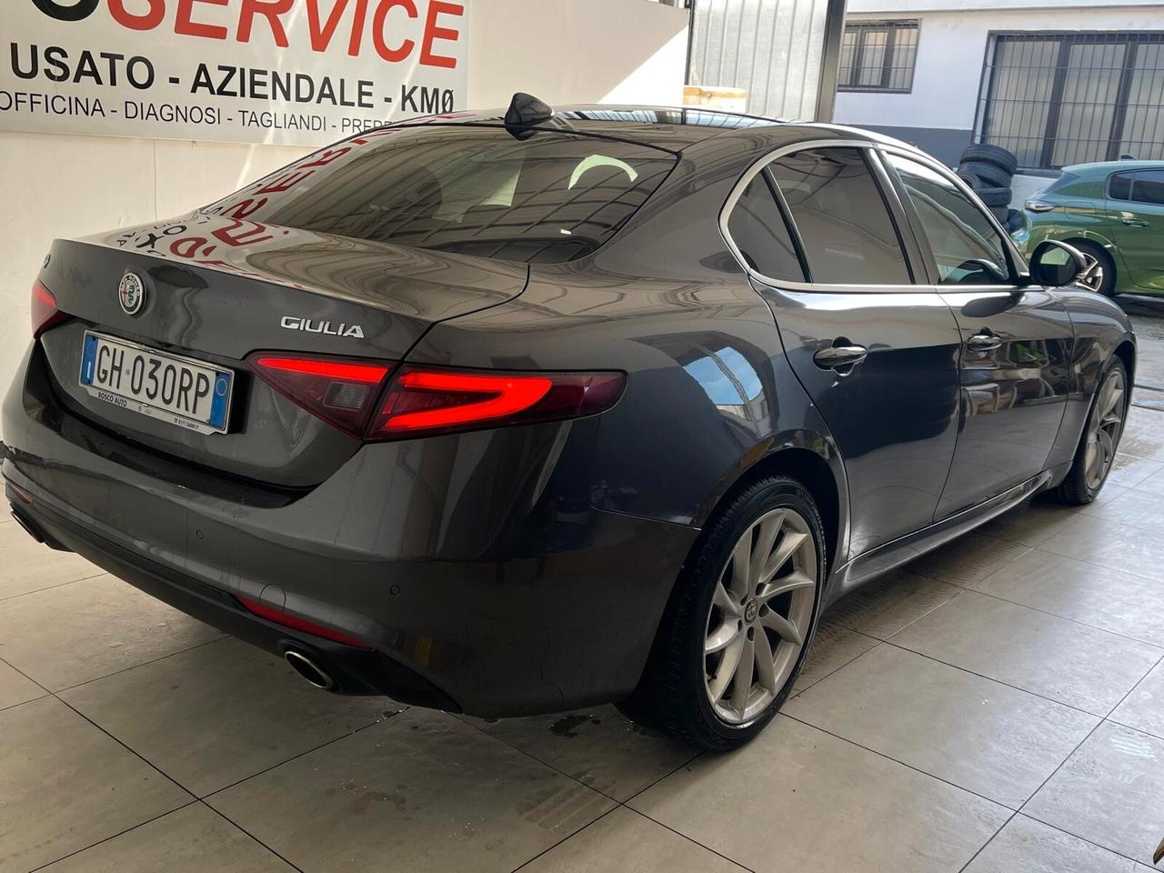 Alfa Romeo Giulia 2.2 Turbodiesel 190 CV AT8 AWD Q4 Executive