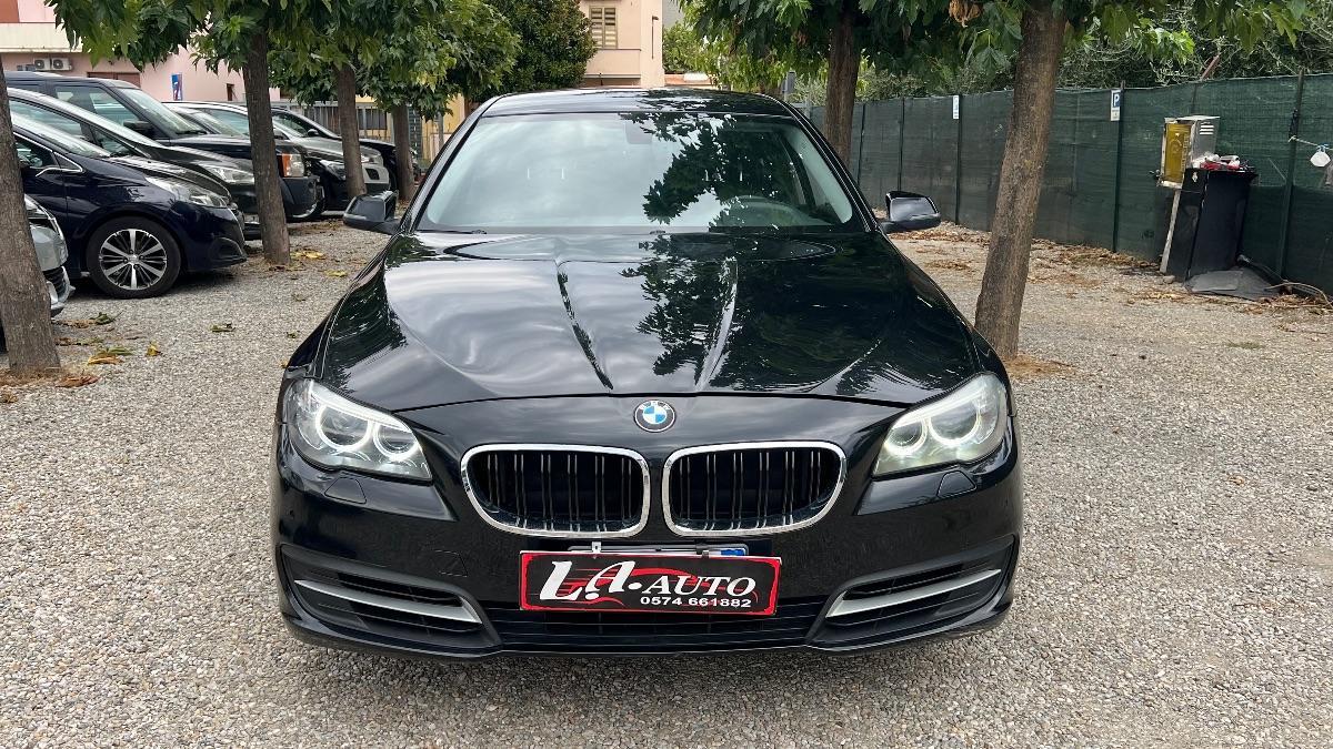 BMW - Serie 5 Touring 520d Touring Business 184cv auto E6