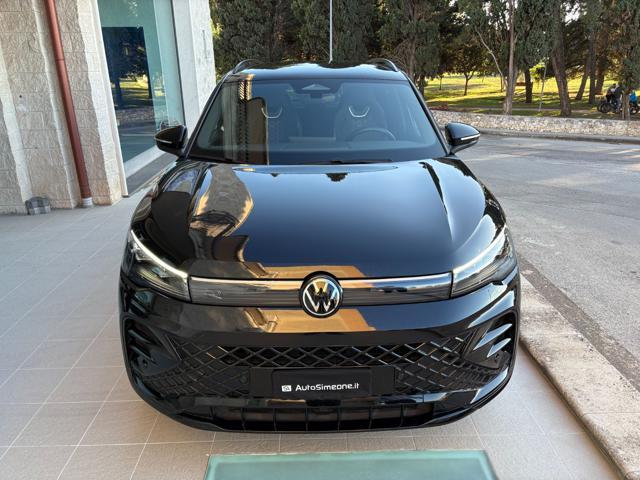 VOLKSWAGEN Tiguan 2.0 TDI 150 CV DSG R-Line Plus ''TOTAL BLACK''