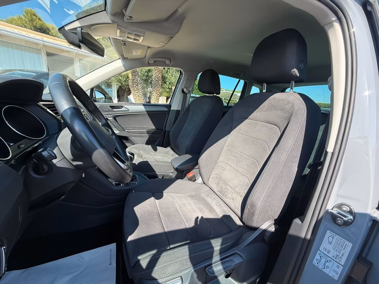 Tiguan 2.0 TDI 122 CV Life My 2022 * Ok Neopatentati