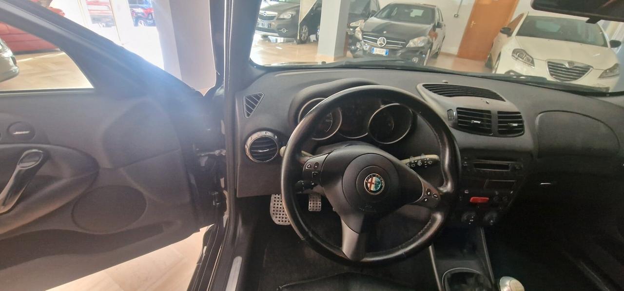 Alfa Romeo 147 3.2i V6 24V cat 3 porte GTA