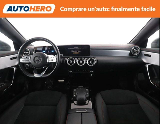 MERCEDES-BENZ CLA 200 d Automatic 4Matic Shooting Brake Premium