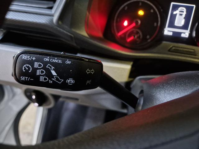 VOLKSWAGEN Transporter T6.1 2000 TDI CV.150 9 POSTI+DSG+CERCHI 17' UNIPRO