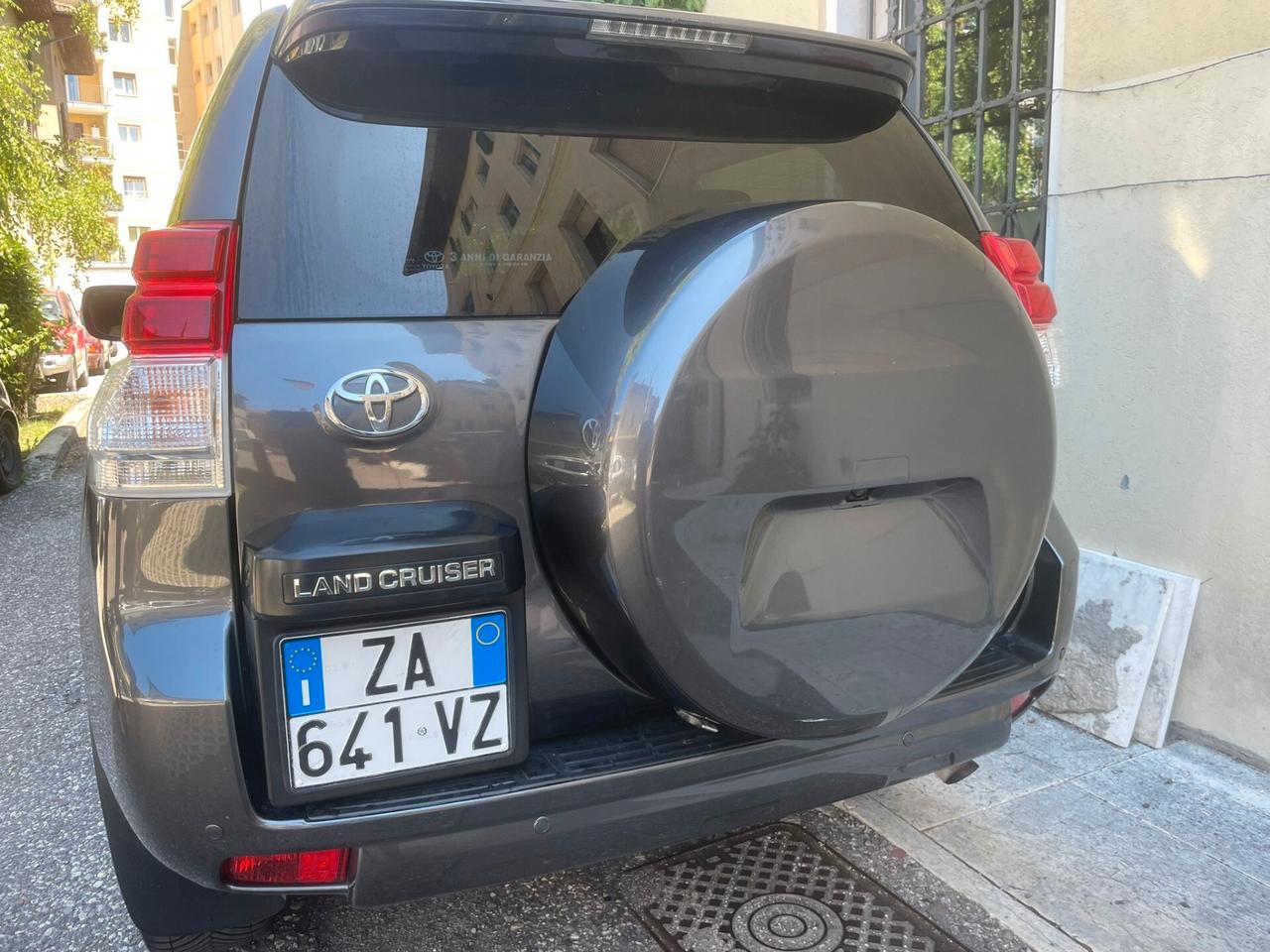 TOYOTA LAND CRUISER 3.0 D4-D 3PORTE 60TH ANNIVERSARY