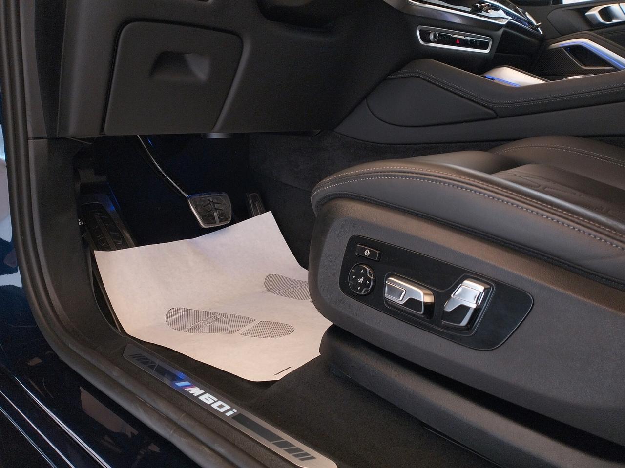 BMW X6 M60i auto - IVA ESPOSTA
