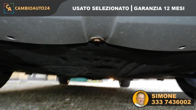 BMW 118 i 5p. Advantage