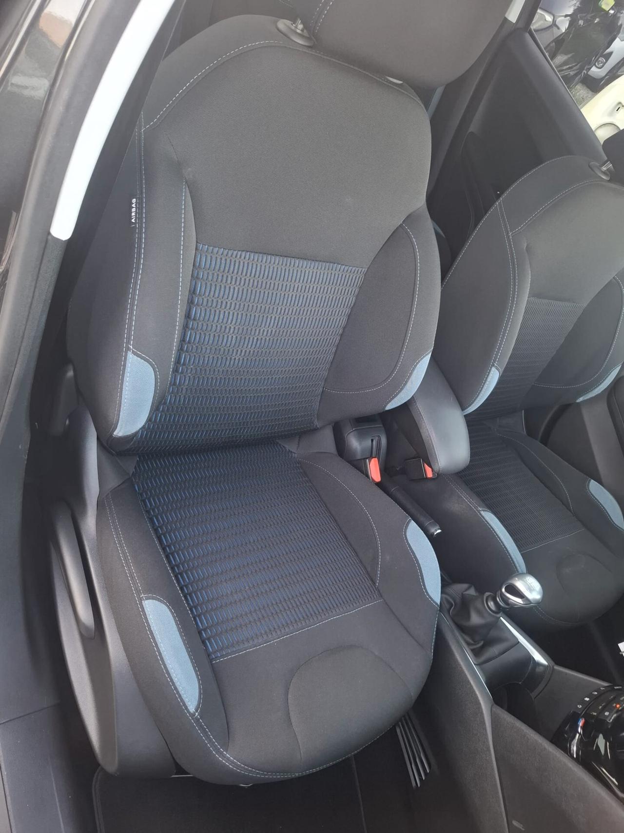 Peugeot 208 1.6 e-HDi 115 CV Stop&Start 5 porte Allure