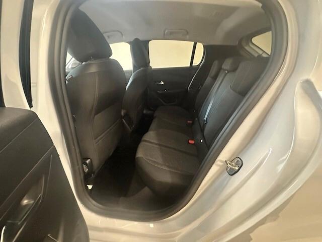 Peugeot 208 ALLURE 08/25 11.800KM PARI NUOVO