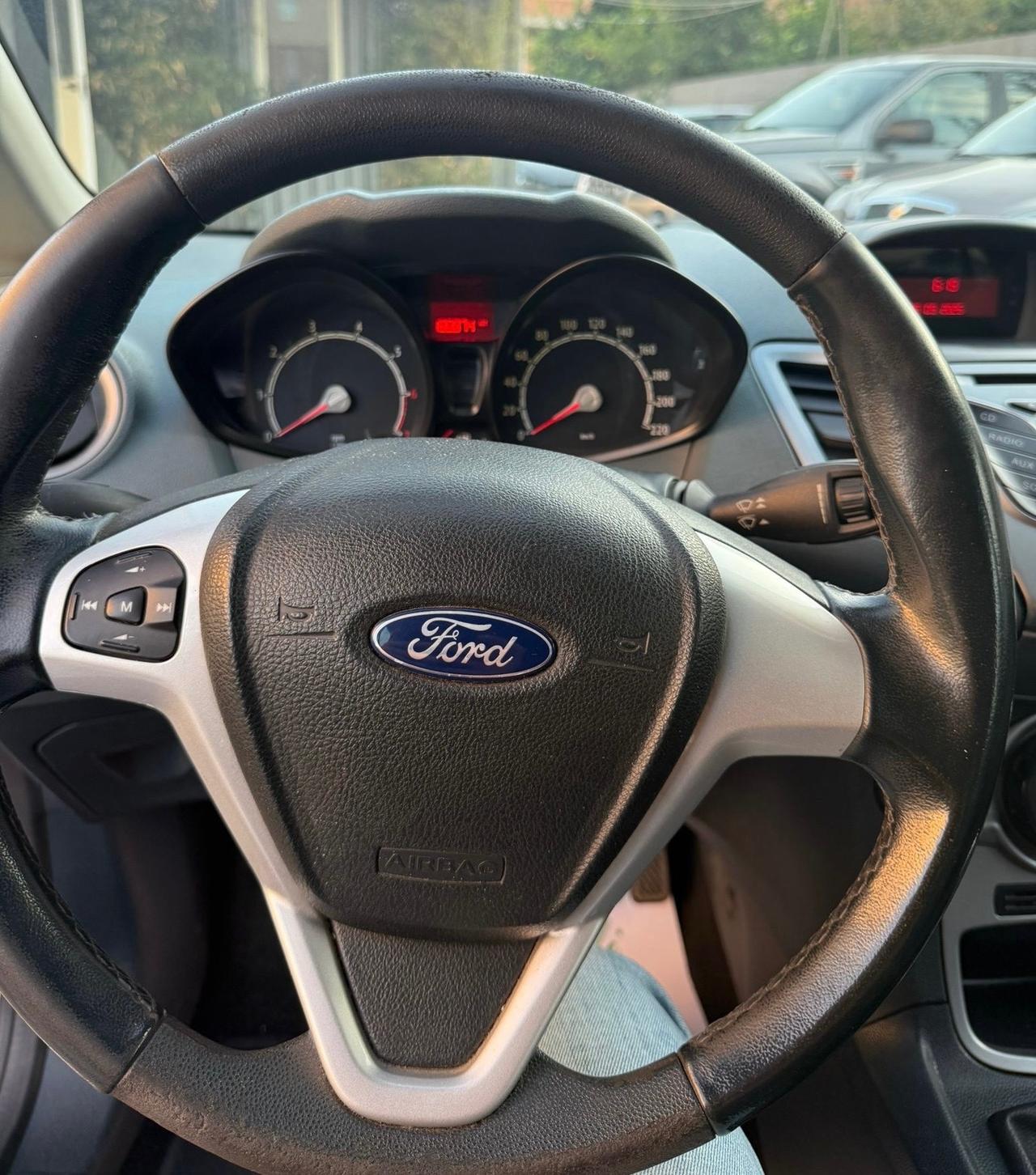 Ford Fiesta 1.4 5 porte Bz.- GPL Titanium