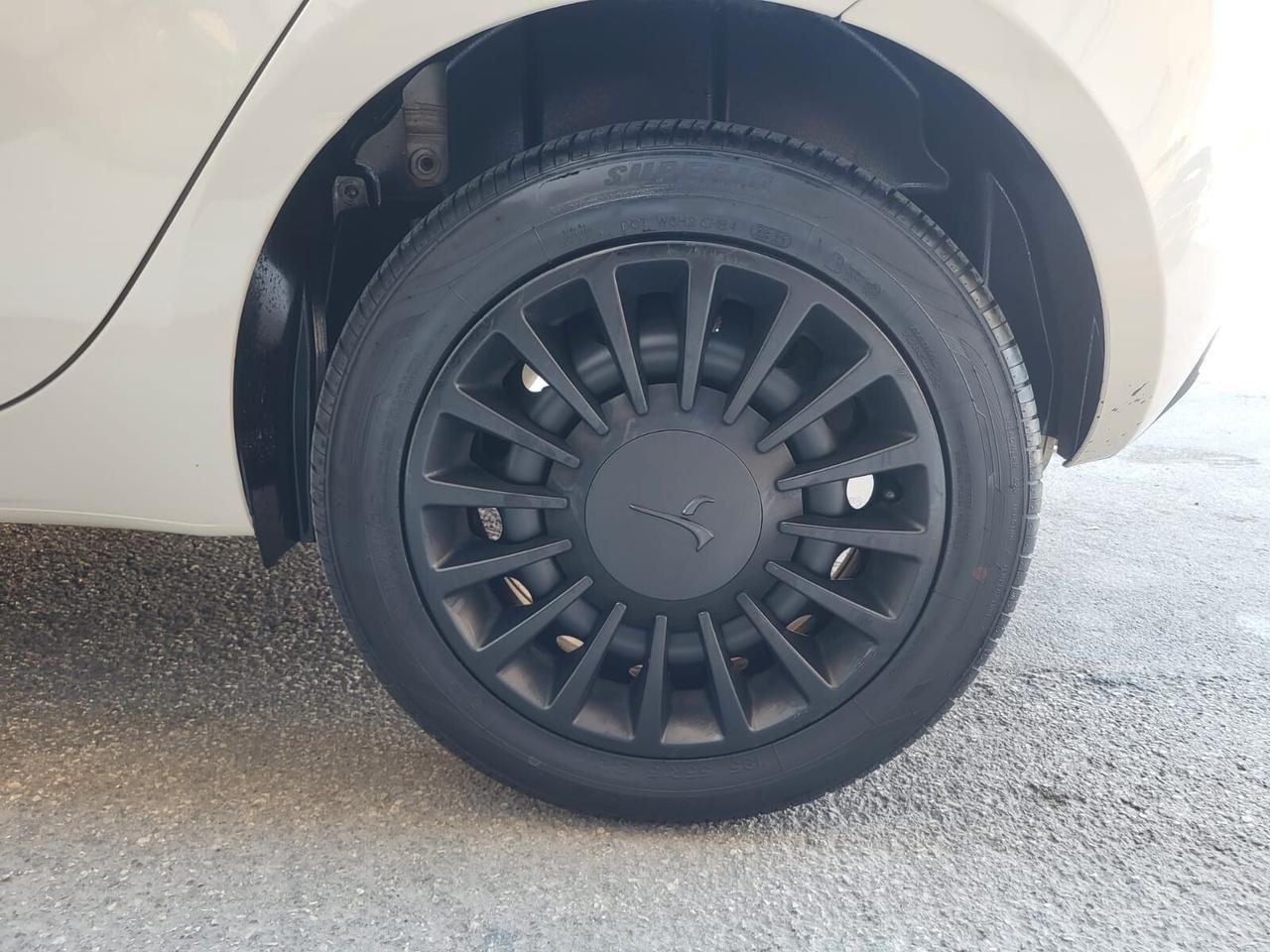 Lancia Ypsilon 1.2 69 CV 5 porte S&S Elefantino Blu...
