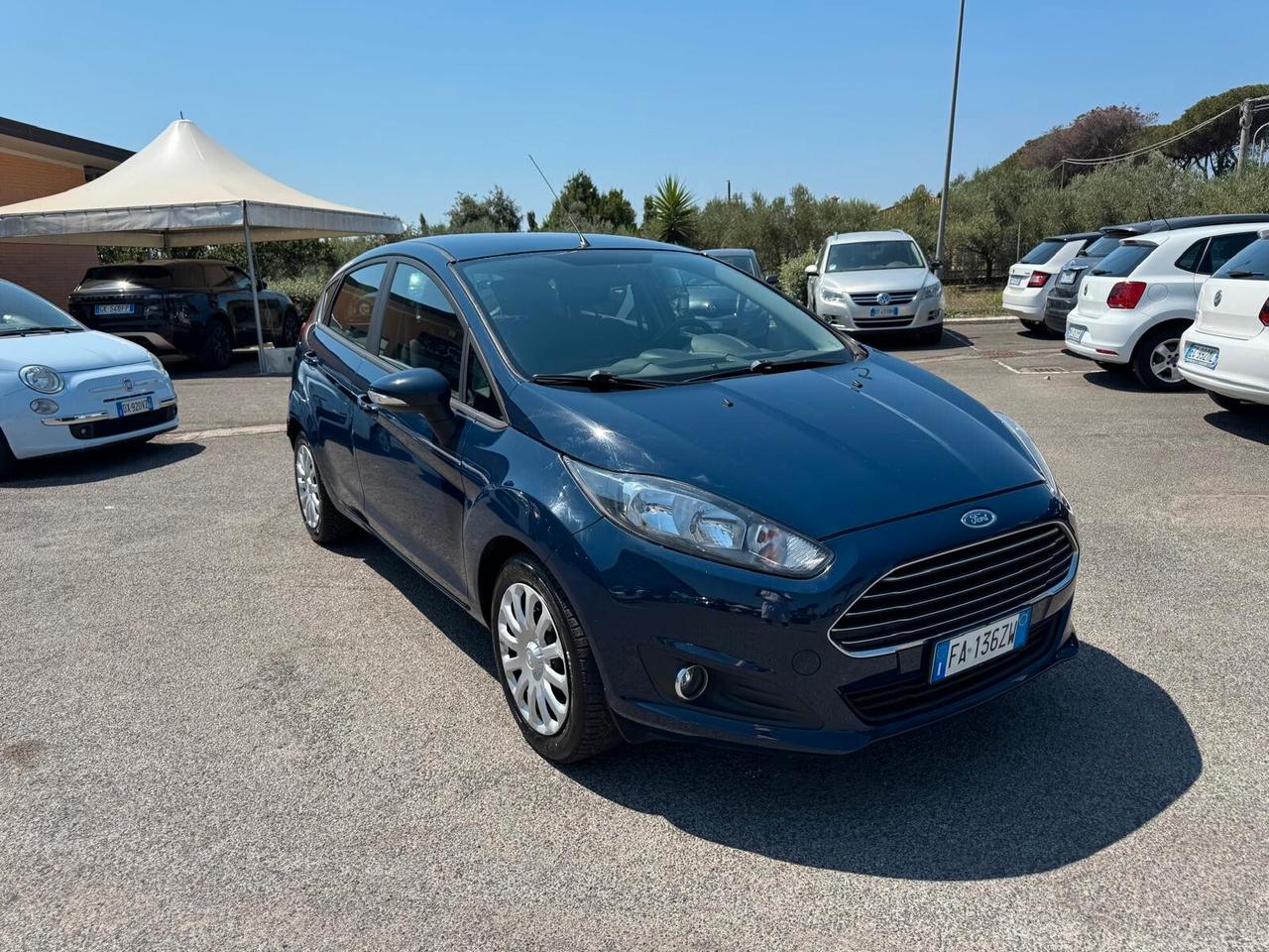 Ford Fiesta 1.5 TDCI 75CV 5P NEOPATENTATI 2015