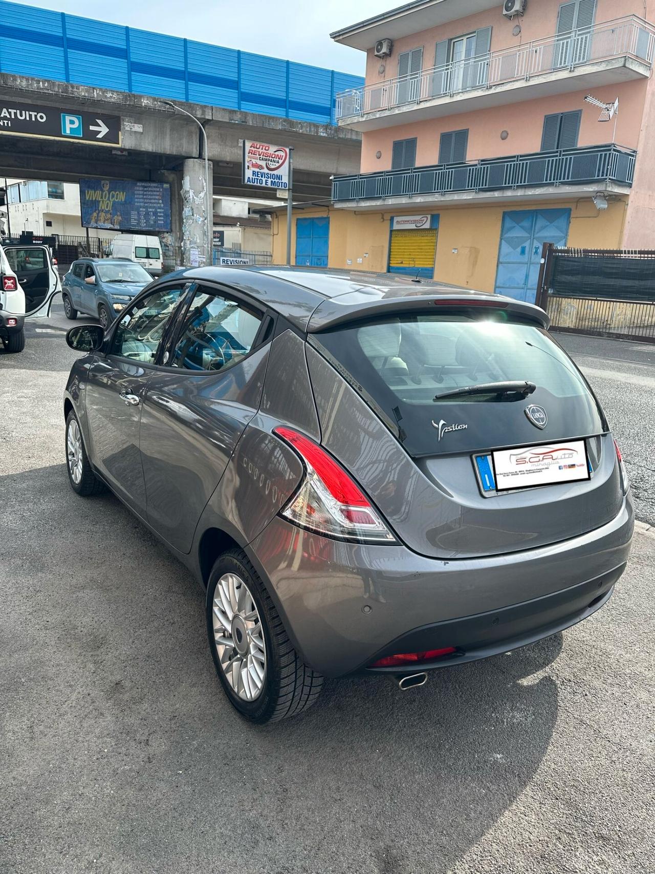 Lancia Ypsilon 1.2 69 CV 5 porte GPL Ecochic Gold