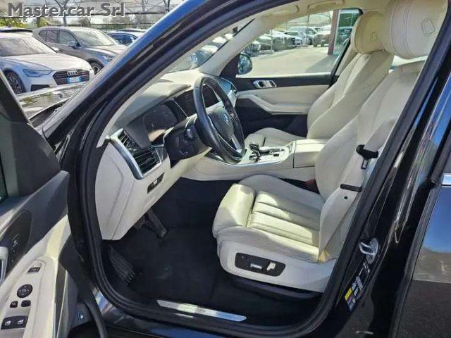 BMW X5 X5 xdrive45e Business auto - GJ975YP