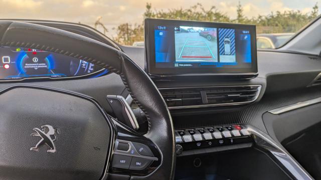 PEUGEOT 3008 1.5cc 130cv ALLURE Android/IOS DIGITAL COCKPIT