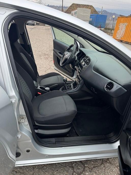 Fiat Bravo II 2011 1.6 16v easy power Active