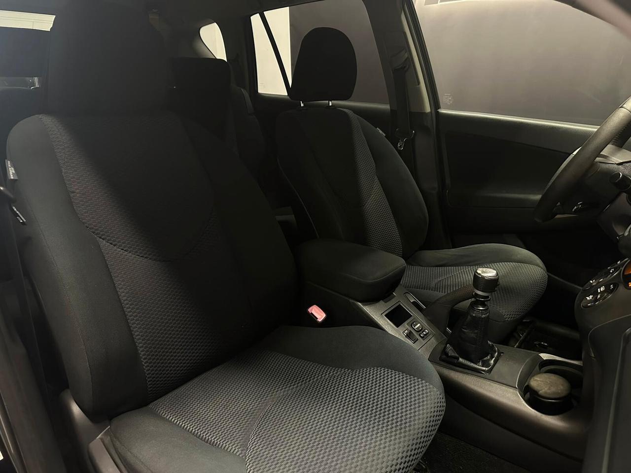 Toyota RAV 4 RAV4 2.2 150 CV Exclusive
