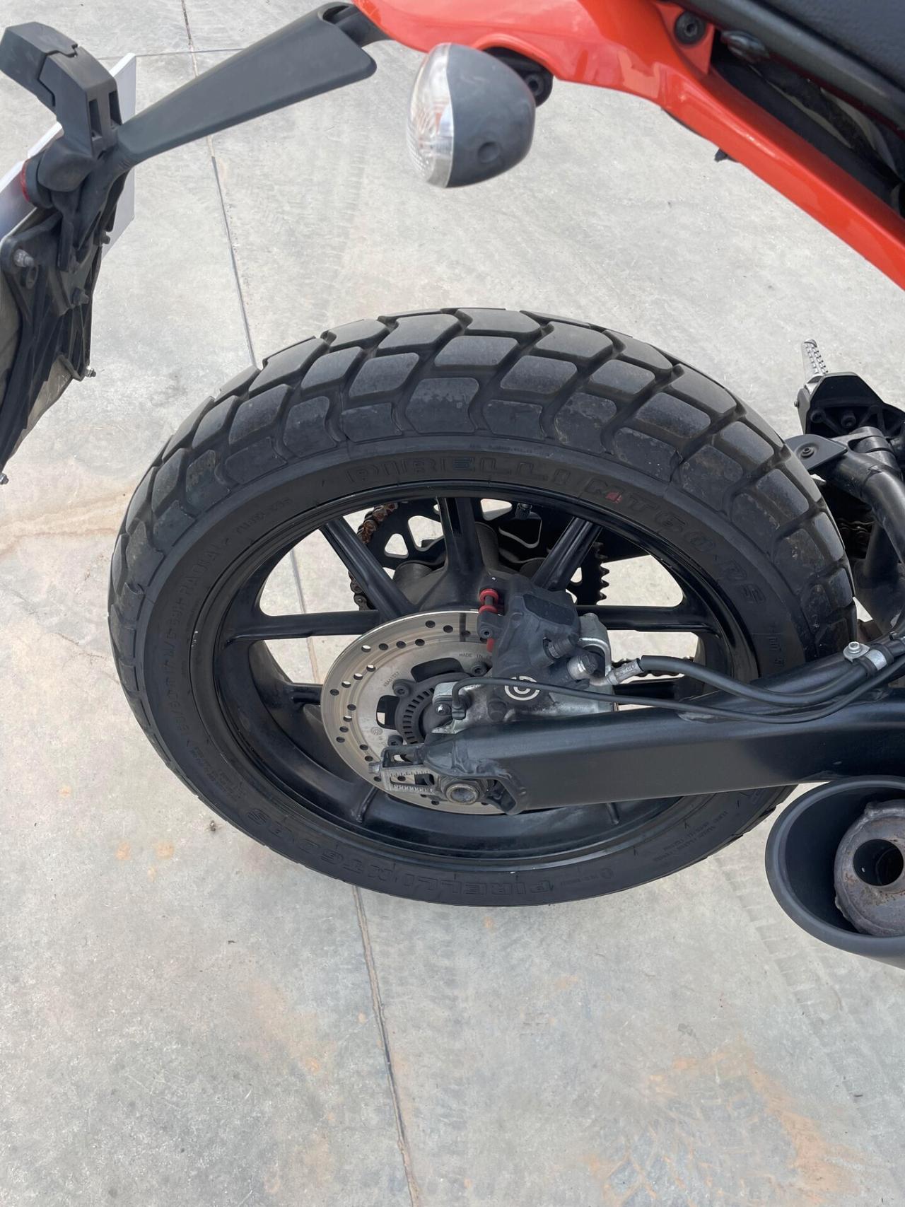 Ducati Scrambler Sixty