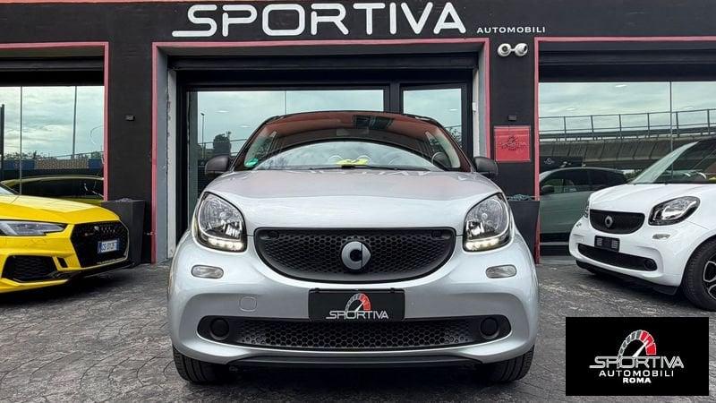 smart forFour RATA MENSILE 157,00 EURO 90 0.9 66kW TURBO passion