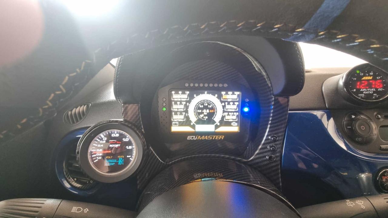 Abarth 500 1.4 Turbo T-Jet essesse