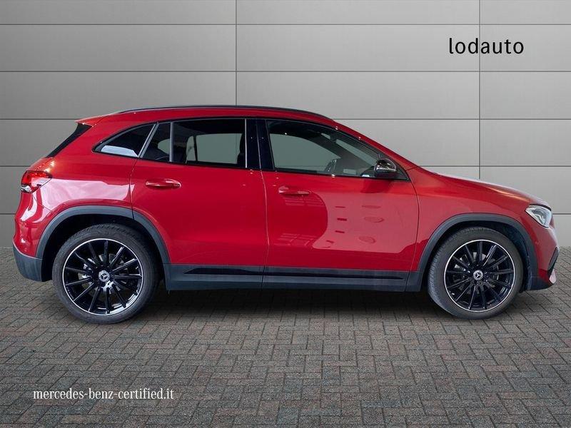 Mercedes-Benz GLA GLA 200 d Automatic Premium