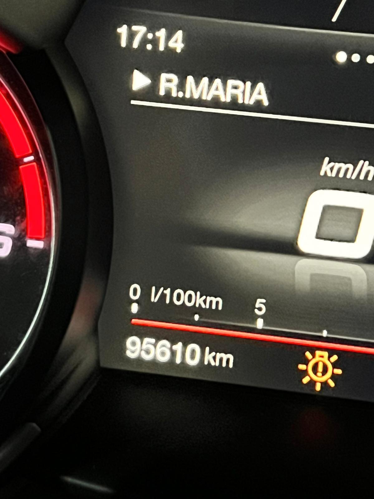 Alfa Romeo Giulia 2.2 Turbodiesel 180 CV AT8 Business Sport Launch Ed.