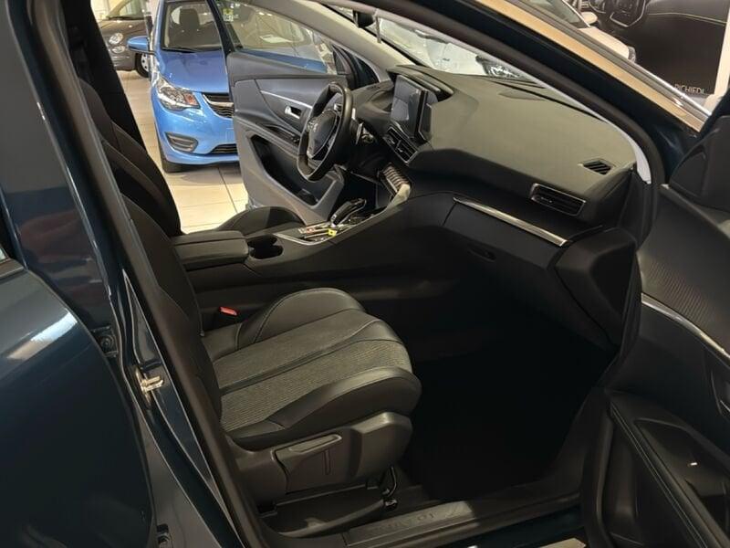Peugeot 3008 3008 PureTech Turbo 130 S&S EAT8 Allure